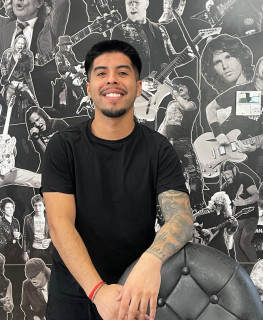 barberia-hombres-barcelona-biondo-peluquero-maxi